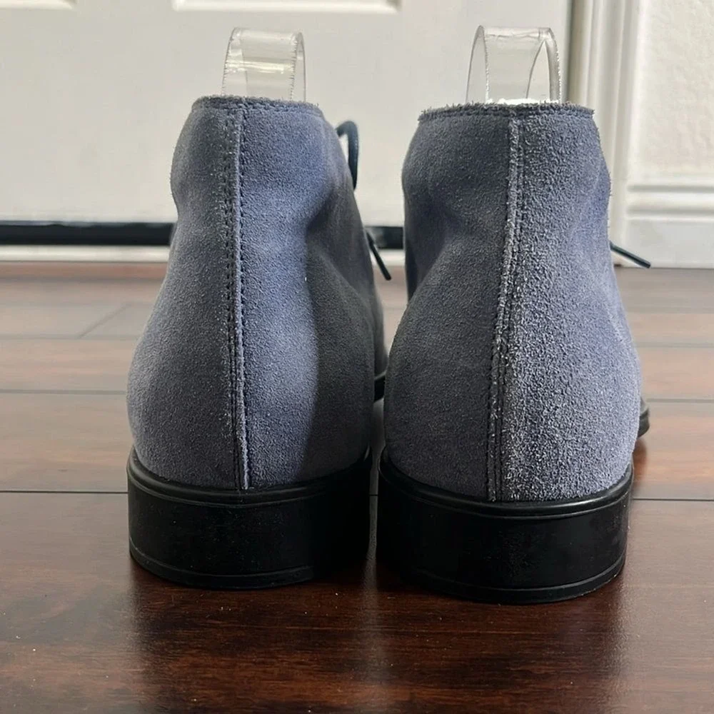 Tod's Gray Suede Chukka Boots sz 9 Preppy Academia Classic Lace Up Made in Italy